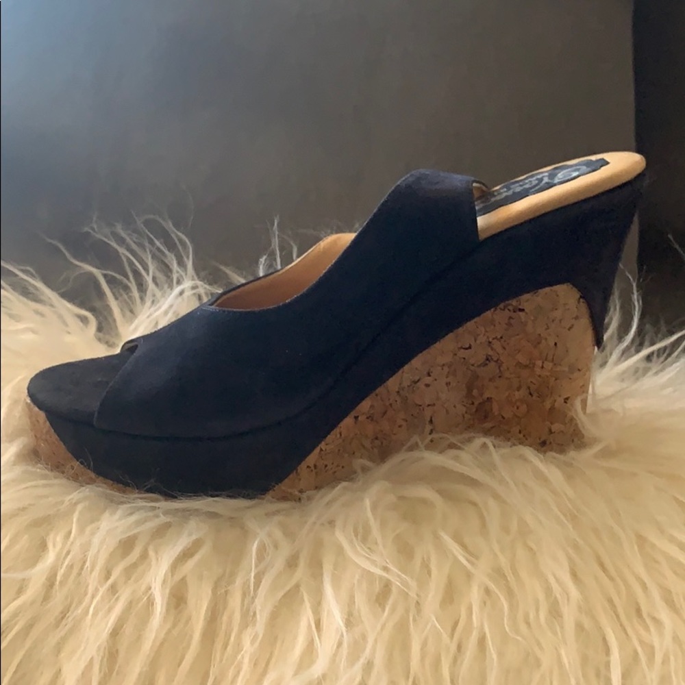 Boutique suede blue wedge sandals